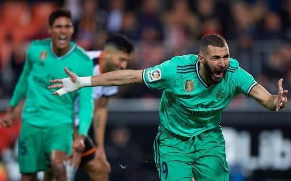  国米旧将反戈，桑切斯助维罗纳逼平豪门  